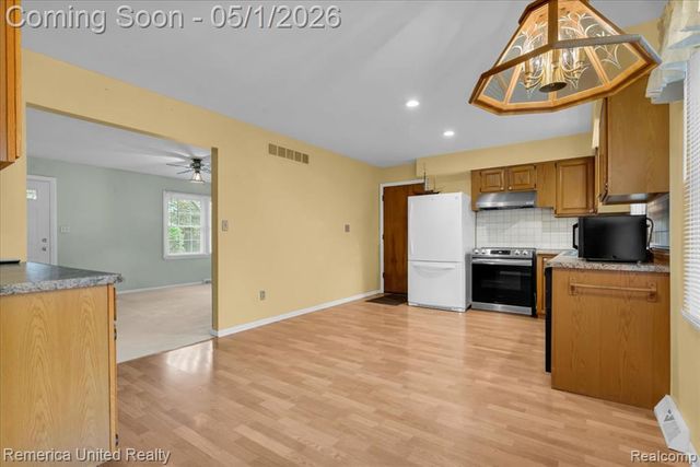 48901 Hanford Road, Canton, MI 48187