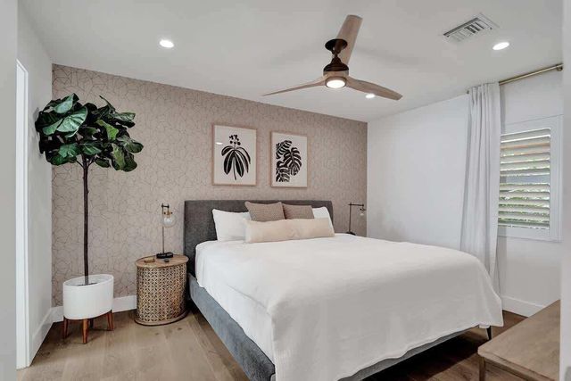 1043 N Victoria Park Road 1-2, Fort Lauderdale, FL 33304
