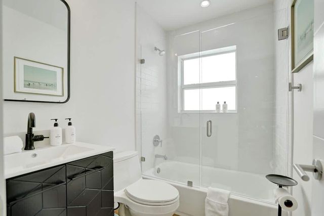 1043 N Victoria Park Road 1-2, Fort Lauderdale, FL 33304