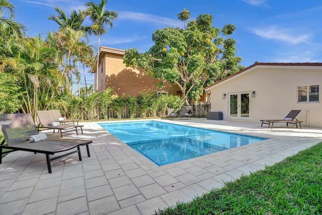 1043 N Victoria Park Road 1-2, Fort Lauderdale, FL 33304