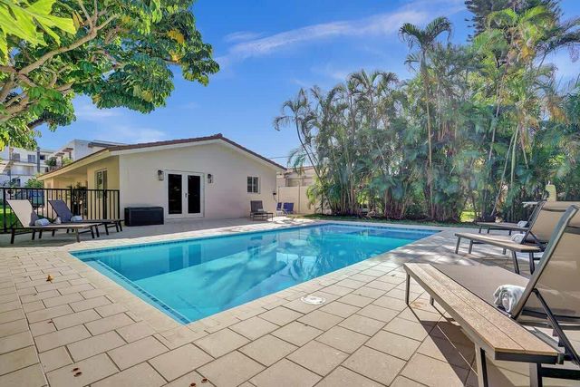 1043 N Victoria Park Road 1-2, Fort Lauderdale, FL 33304