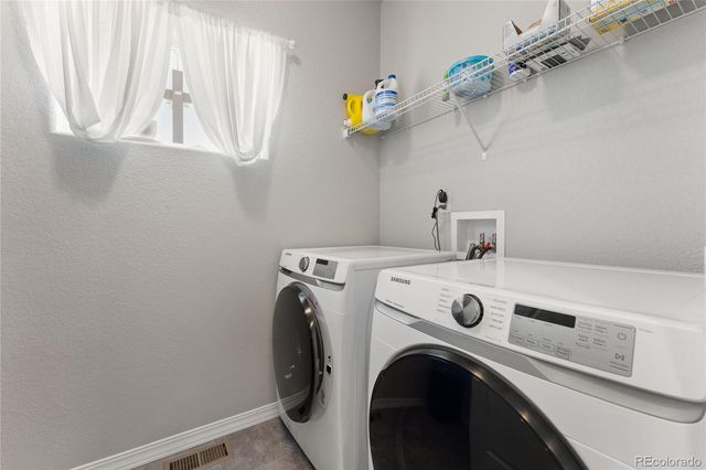 5234 Aeroglide Loop, Colorado Springs, CO 80916