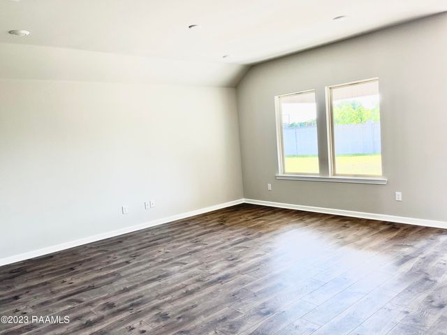 108 Abbeywood Court, Youngsville, LA 70592