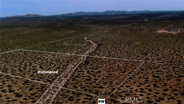 22500 E Avenue M, Lancaster, CA 93535