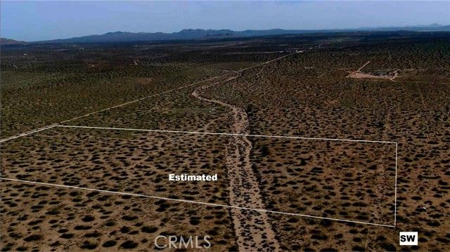 22500 E Avenue M, Lancaster, CA 93535