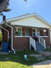 5240 Helen Avenue, Jennings, MO 63136