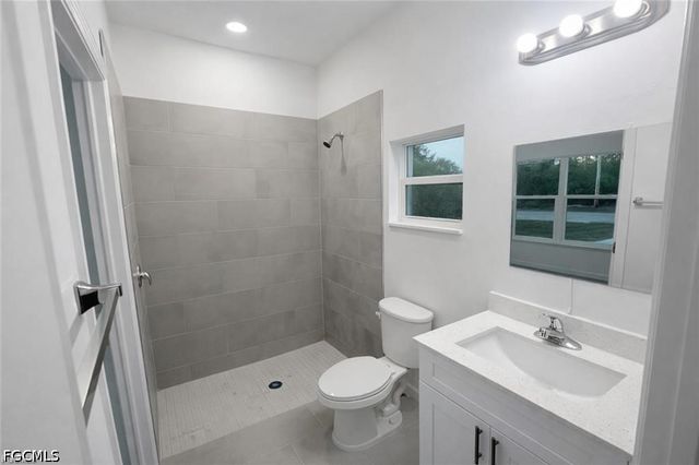 748 Genoa AVE S, Lehigh Acres, FL 33974