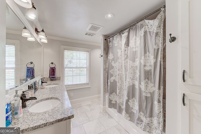 209 Cedar Drive, Peachtree City, GA 30269