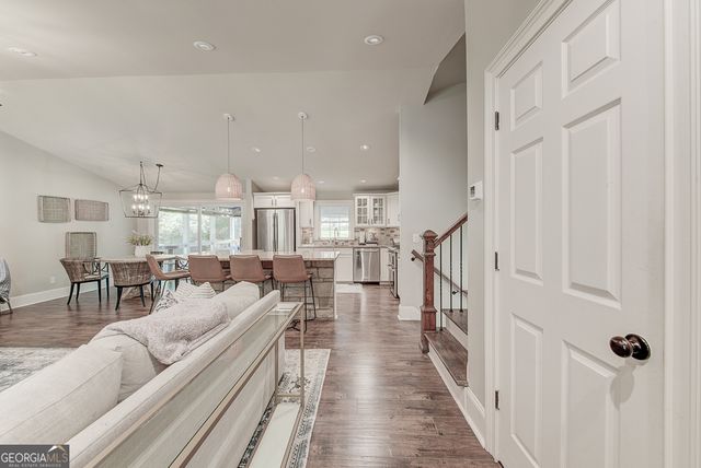 209 Cedar Drive, Peachtree City, GA 30269