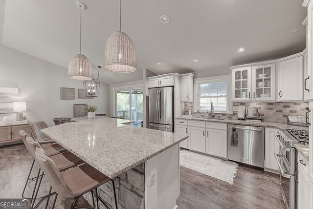 209 Cedar Drive, Peachtree City, GA 30269