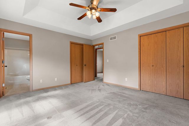 362 Kimrich Circle S, Valparaiso, IN 46385