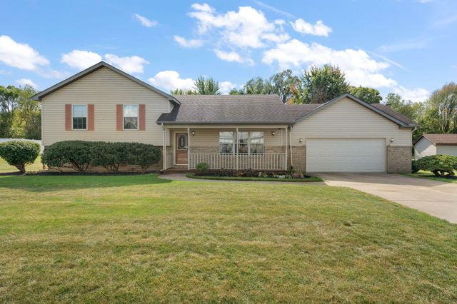 362 Kimrich Circle S, Valparaiso, IN 46385