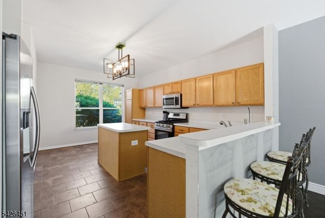 15 Aspen Ct, Hardyston Twp., NJ 07419