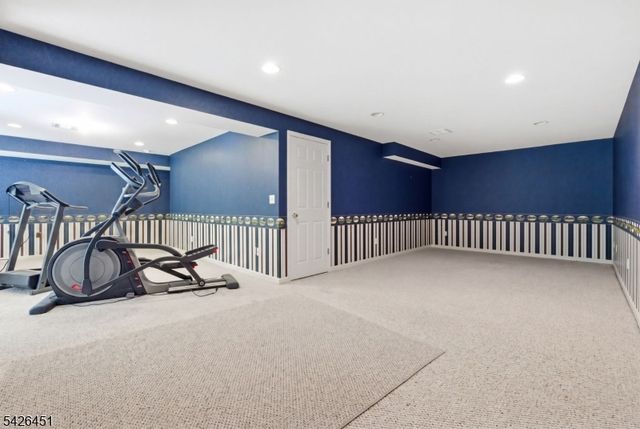 15 Aspen Ct, Hardyston Twp., NJ 07419