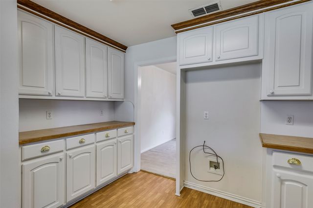 311 Northgate Drive, Waxahachie, TX 75165
