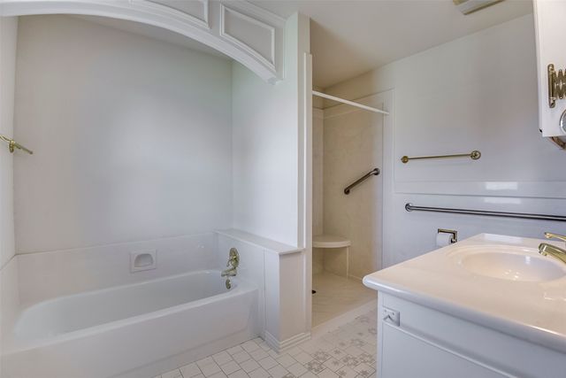 311 Northgate Drive, Waxahachie, TX 75165