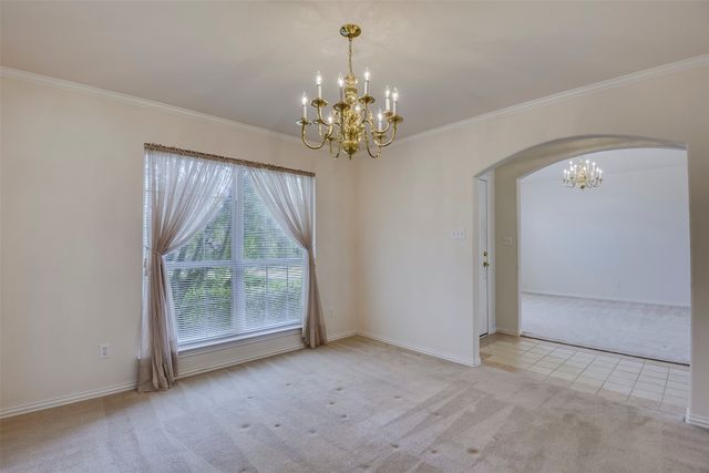 311 Northgate Drive, Waxahachie, TX 75165