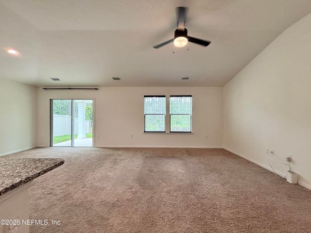 2894 WINDSOR LAKES Way, Green Cove Springs, FL 32043