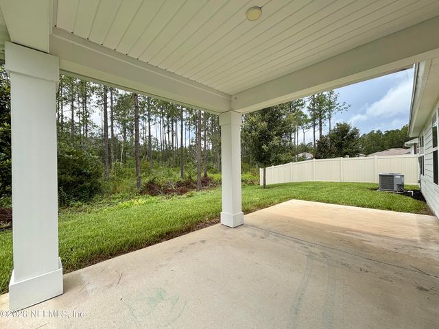2894 WINDSOR LAKES Way, Green Cove Springs, FL 32043