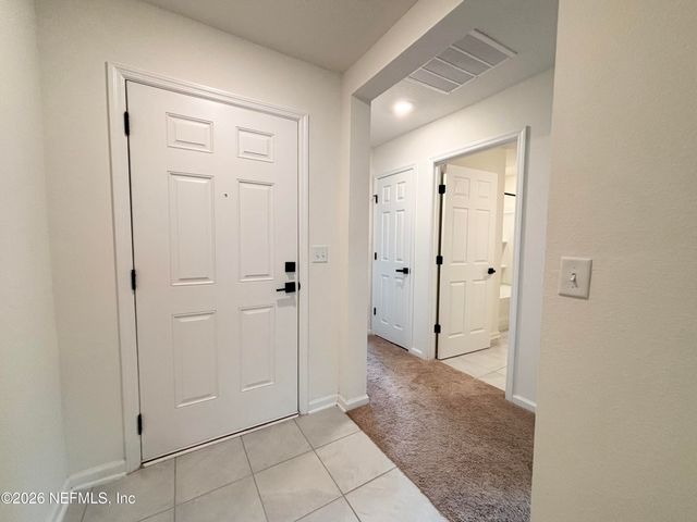 2894 WINDSOR LAKES Way, Green Cove Springs, FL 32043