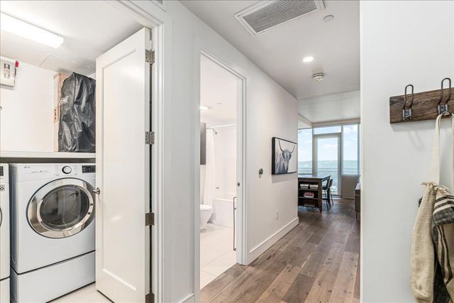 222 West Ave 2604, Austin, TX 78701