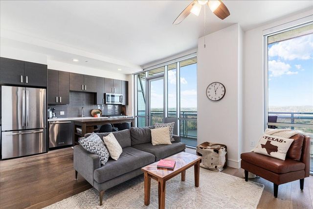 222 West Ave 2604, Austin, TX 78701