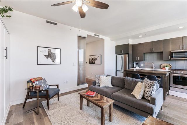 222 West Ave 2604, Austin, TX 78701