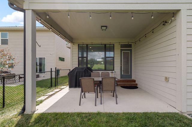 1909 NE Heritage Drive, Grimes, IA 50111