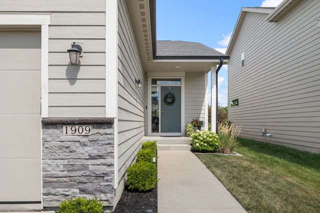 1909 NE Heritage Drive, Grimes, IA 50111