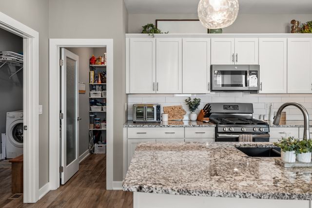 1909 NE Heritage Drive, Grimes, IA 50111