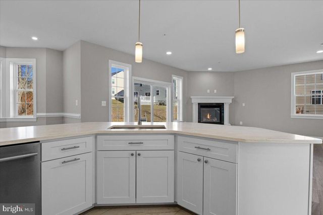 603 DIGGES LN, Fort Washington, MD 20744