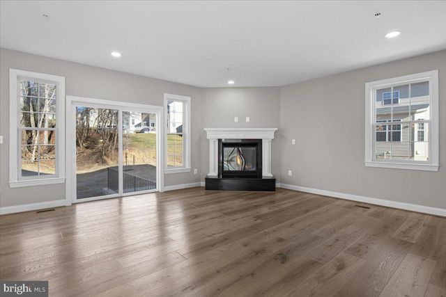 603 DIGGES LN, Fort Washington, MD 20744