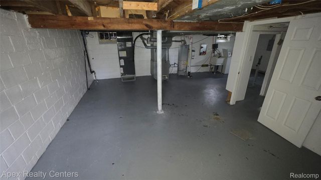 1172 Blackstone Street, Inkster, MI 48141
