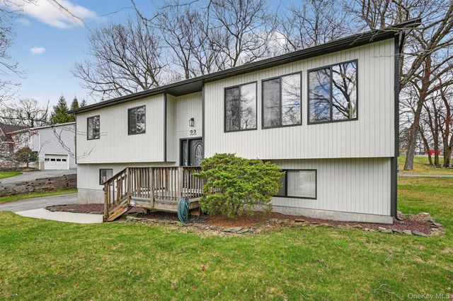 22 Cambridge Circle, Monroe, NY 10950