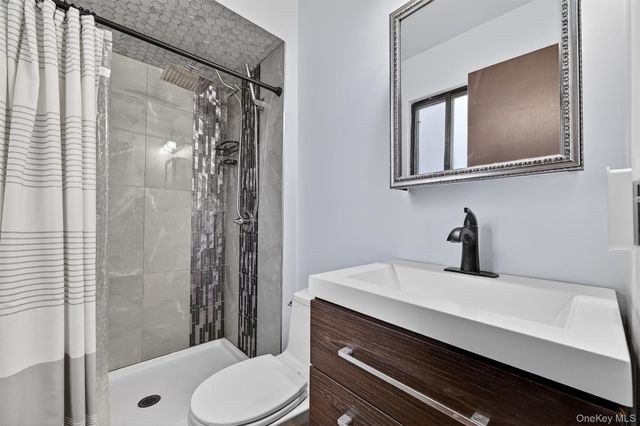 22 Cambridge Circle, Monroe, NY 10950