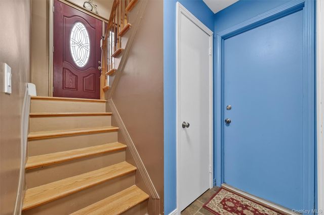 22 Cambridge Circle, Monroe, NY 10950
