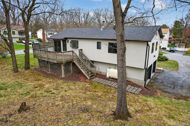 22 Cambridge Circle, Monroe, NY 10950