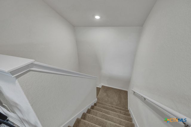 437 Signe, Seguin, TX 78155