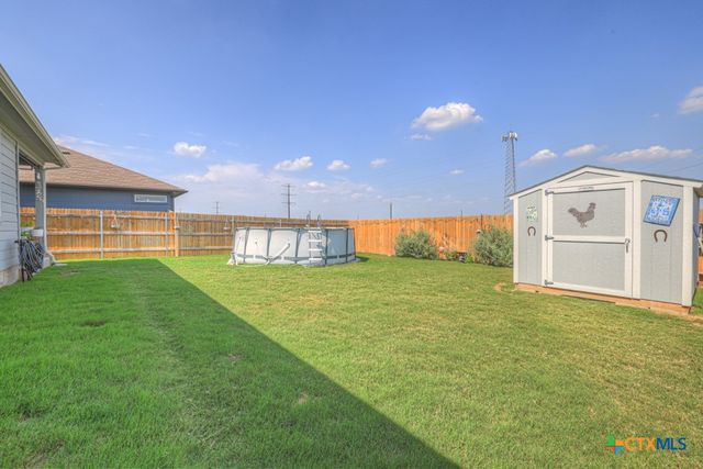 437 Signe, Seguin, TX 78155
