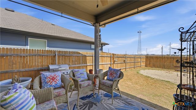 437 Signe, Seguin, TX 78155