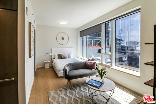 889 Francisco Street 905, Los Angeles, CA 90017