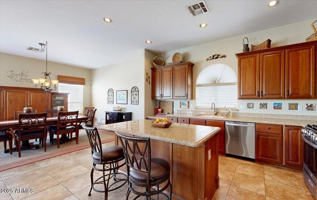 4823 S OLEANDER Drive, Chandler, AZ 85248