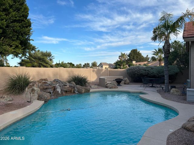 4823 S OLEANDER Drive, Chandler, AZ 85248