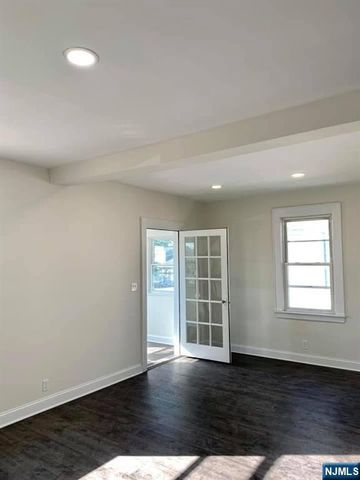 632 Chase Avenue 2, Lyndhurst, NJ 07071