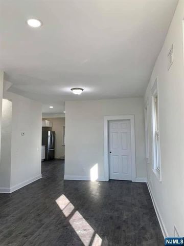 632 Chase Avenue 2, Lyndhurst, NJ 07071