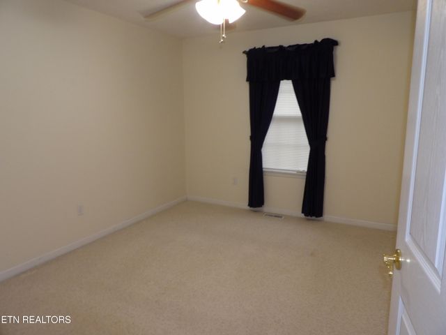 58 Russell Lane, Crossville, TN 38555