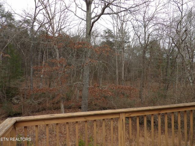 58 Russell Lane, Crossville, TN 38555