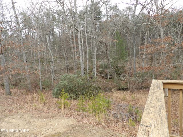 58 Russell Lane, Crossville, TN 38555