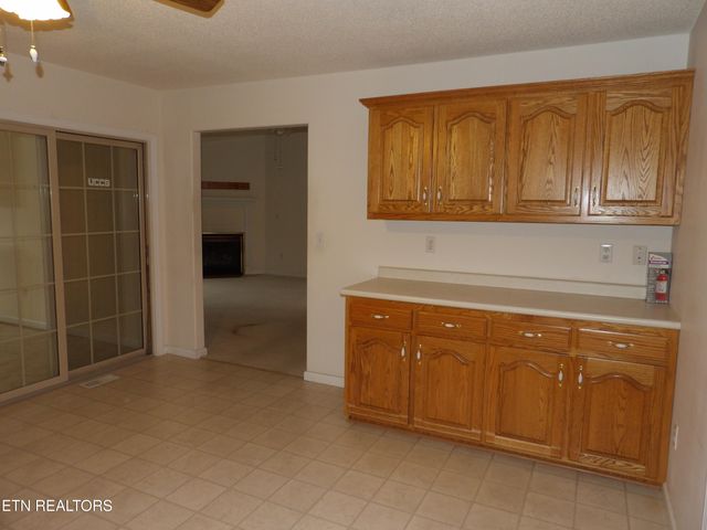 58 Russell Lane, Crossville, TN 38555