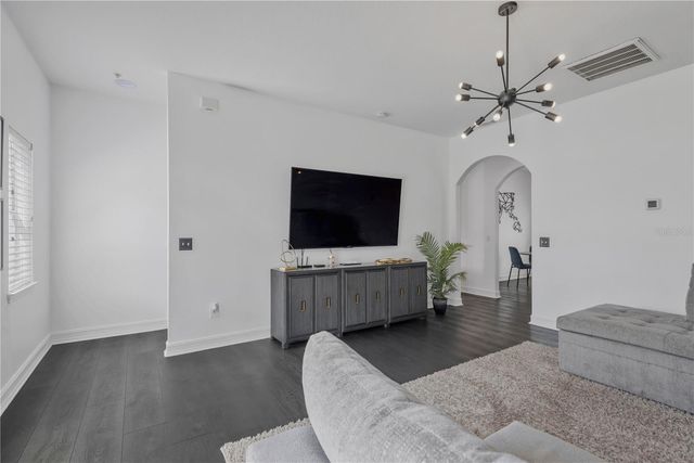 3117 TOSCANA CIRCLE, Tampa, FL 33611